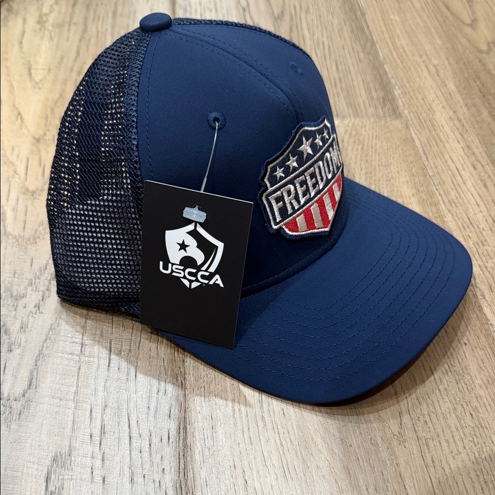 Freedom Patch Navy Trucker Hat - Picture 2 of 4